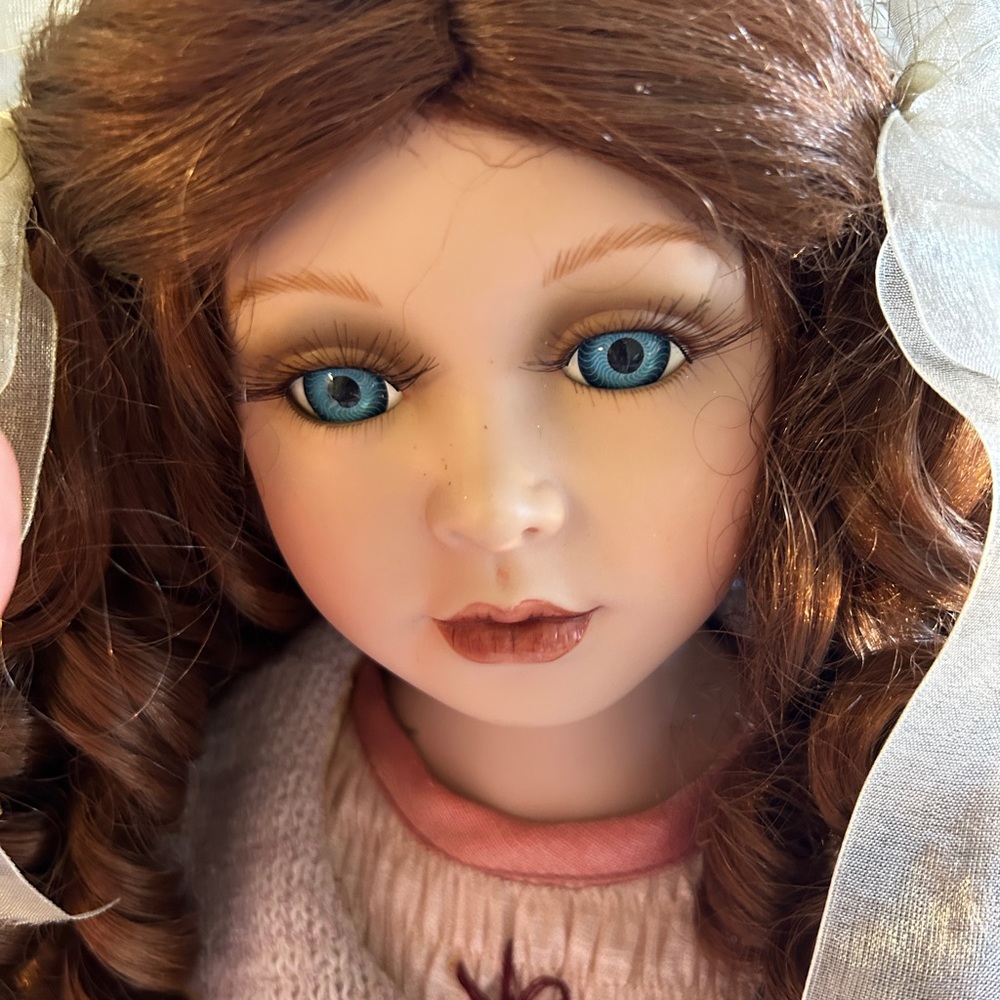 This is Phoebe! She is one of my first dolls of my collection.